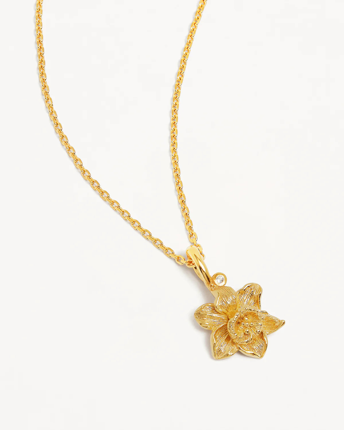 By Charlotte -  Daffodil March Birth Flower Necklace in Gold