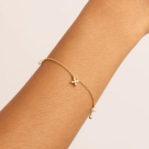 By Charlotte - Live in Peace Bracelet in Gold