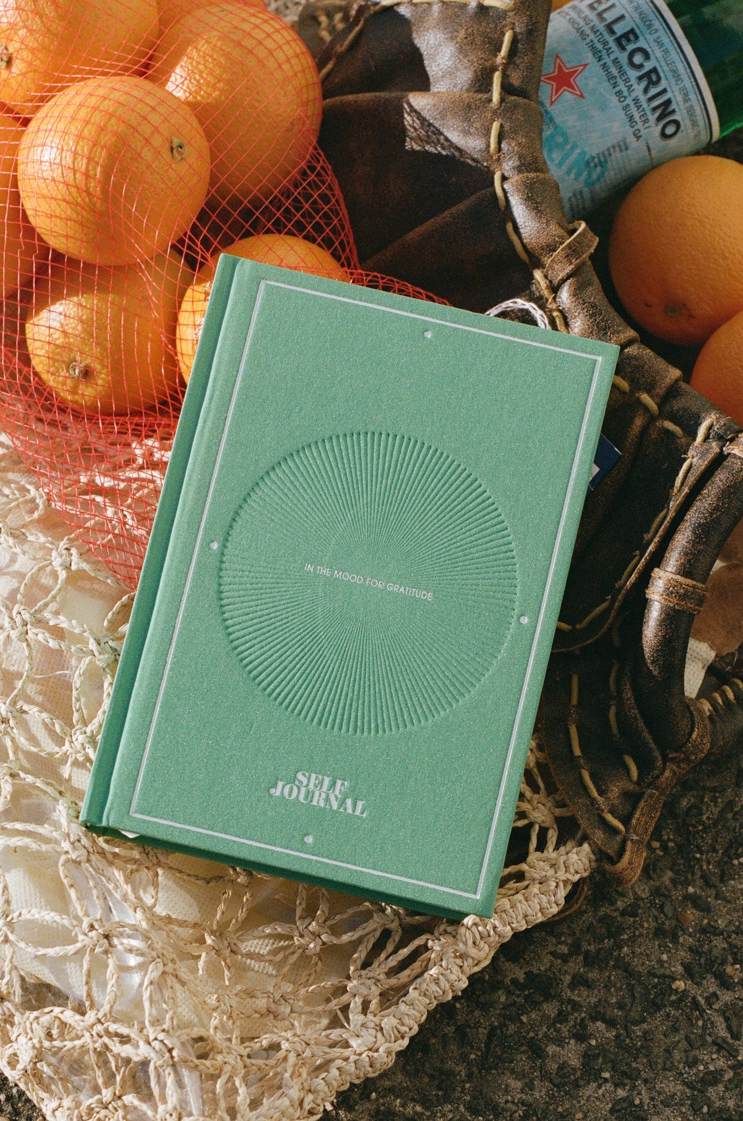 selfdom - Gratitude Journal in Matcha Green