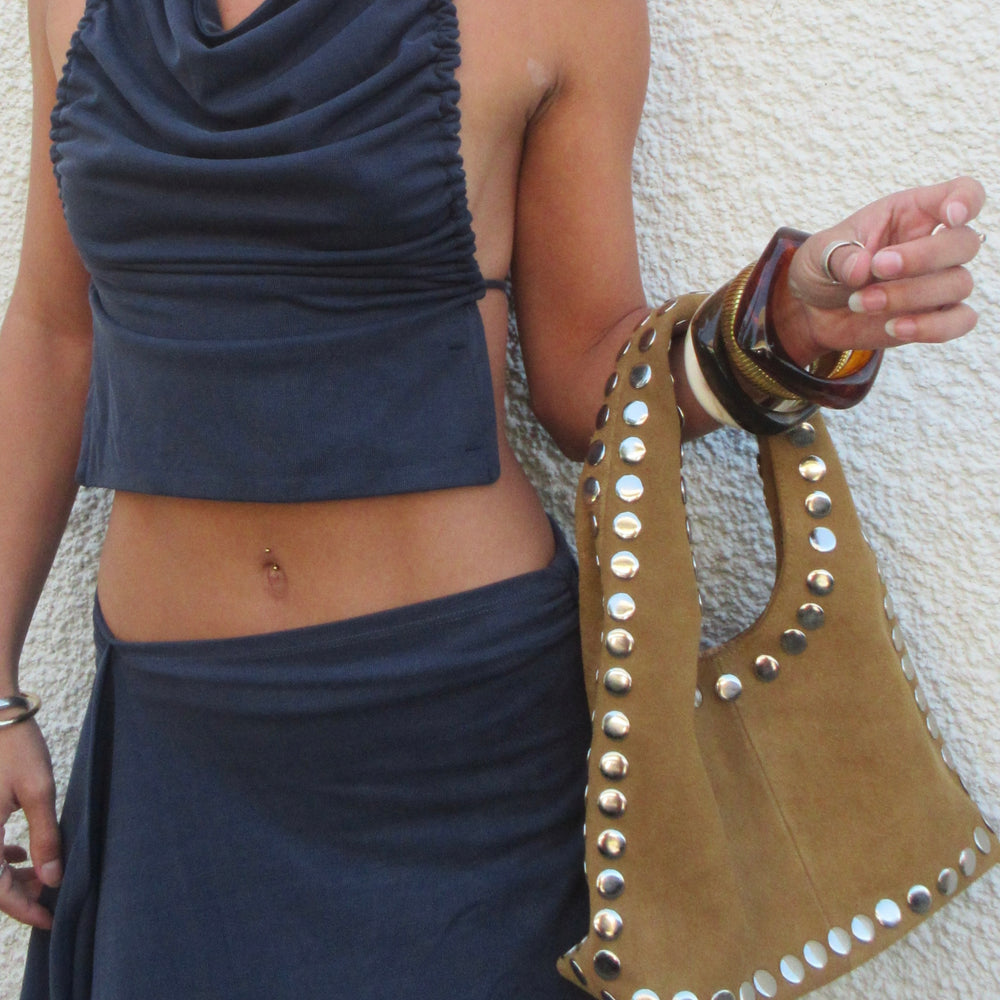 Sesa Studios - The Zeller in Camel