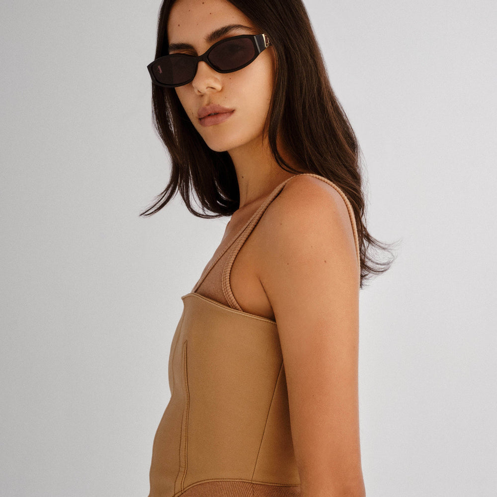 
                      
                        LUV LOU - The Lottie in Black
                      
                    