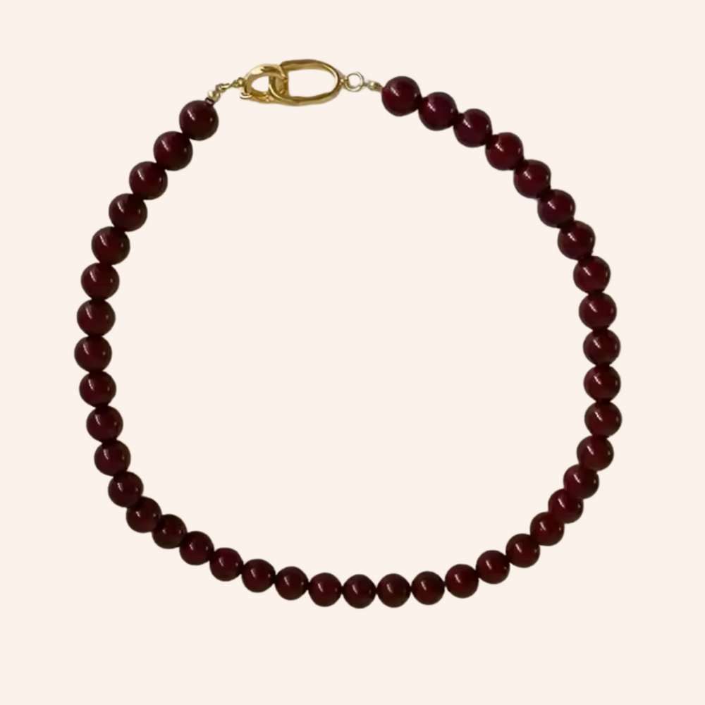 We Are Emte - Scarlet Beaded Necklace in Burgundy