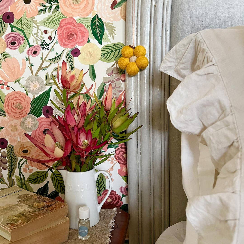 
                      
                        Felt Flower Fresheners - Australian Countryside
                      
                    