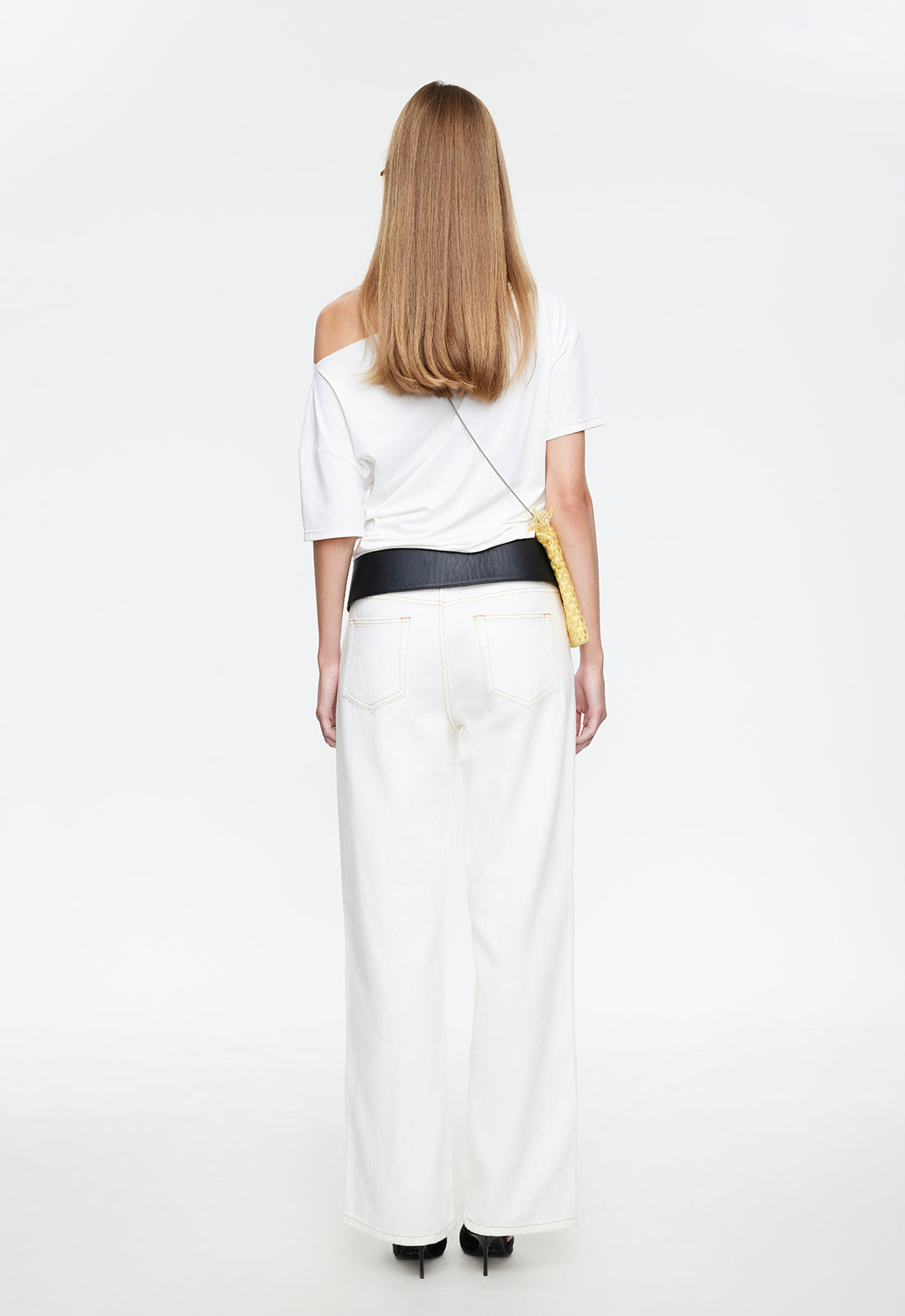 Lioness - Wildlands Tee in White