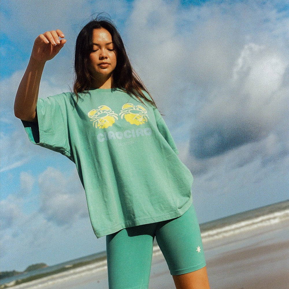Ciao Ciao Vacation - Crab Core Tee in Coastal Water Blue