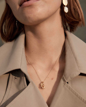
            
                Load image into Gallery viewer, Kirstin Ash - Shift Necklace in Gold
            
        