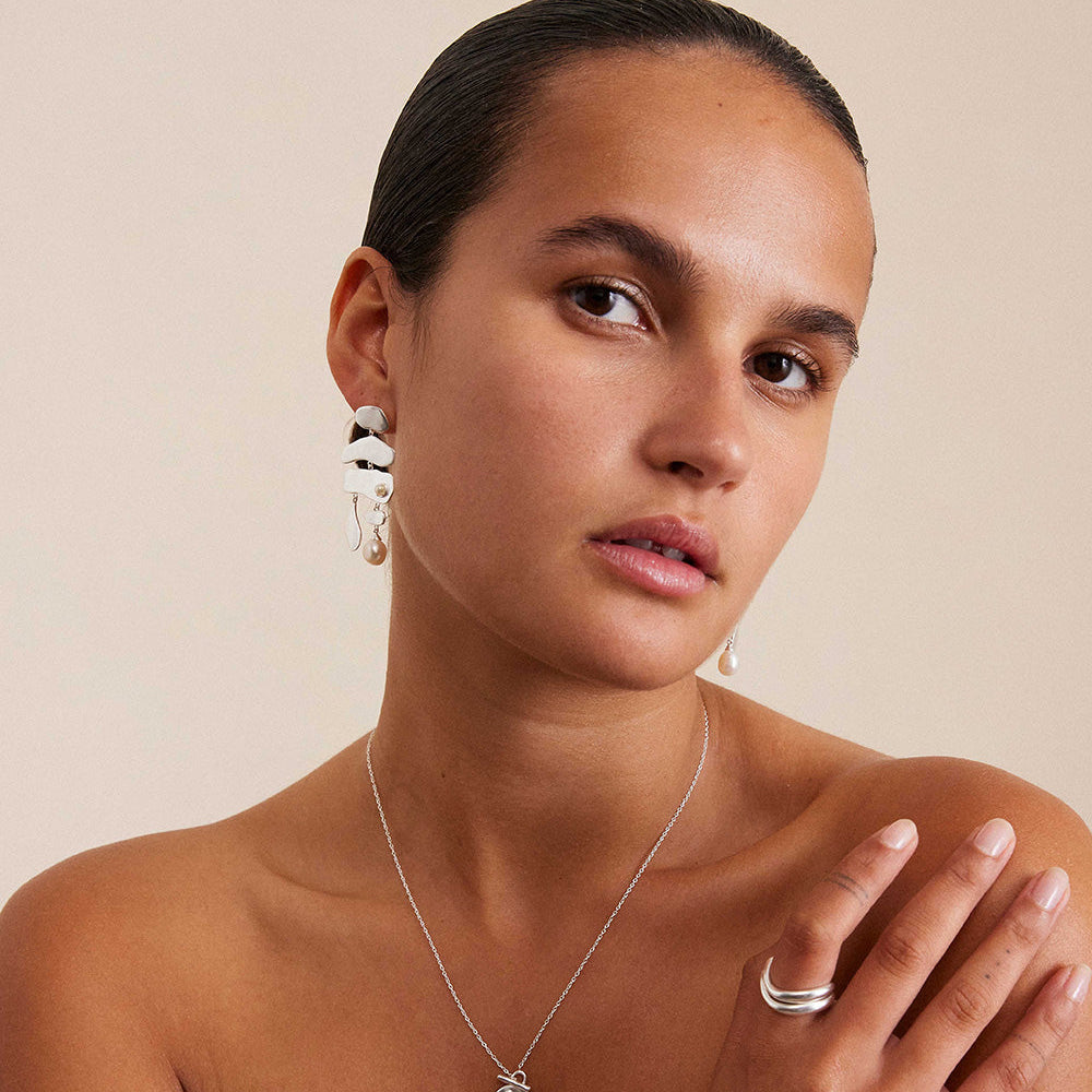 
                      
                        Kirstin Ash - Vacanza Coin Necklace in Silver
                      
                    