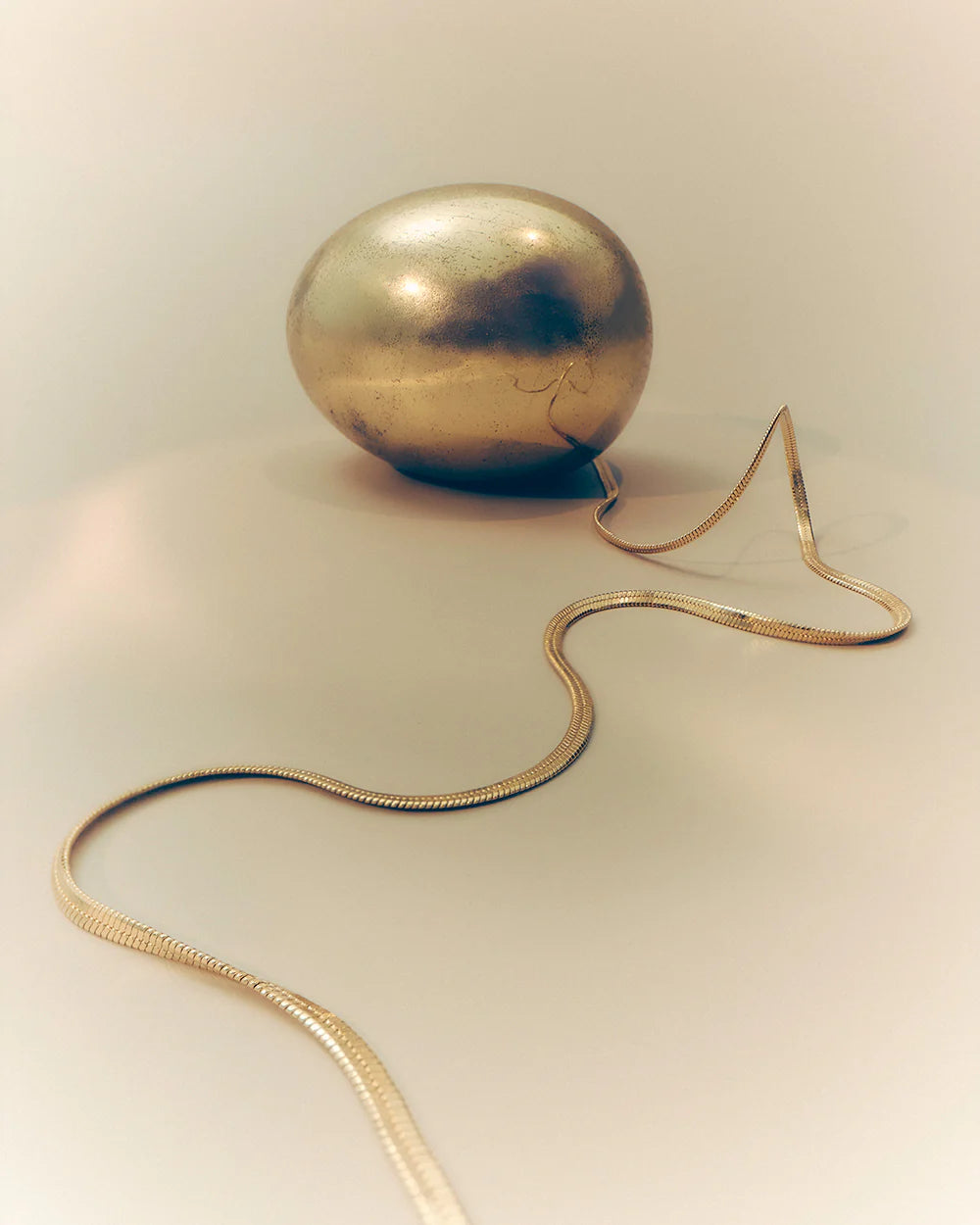 Kirstin Ash - Elemental Herringbone Chain in Gold