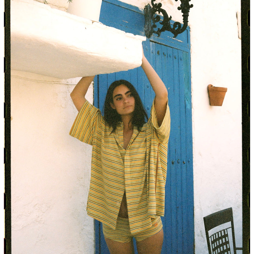 
                      
                        Ciao Ciao Vacation - Lemon Striper Bungalow Shirt
                      
                    