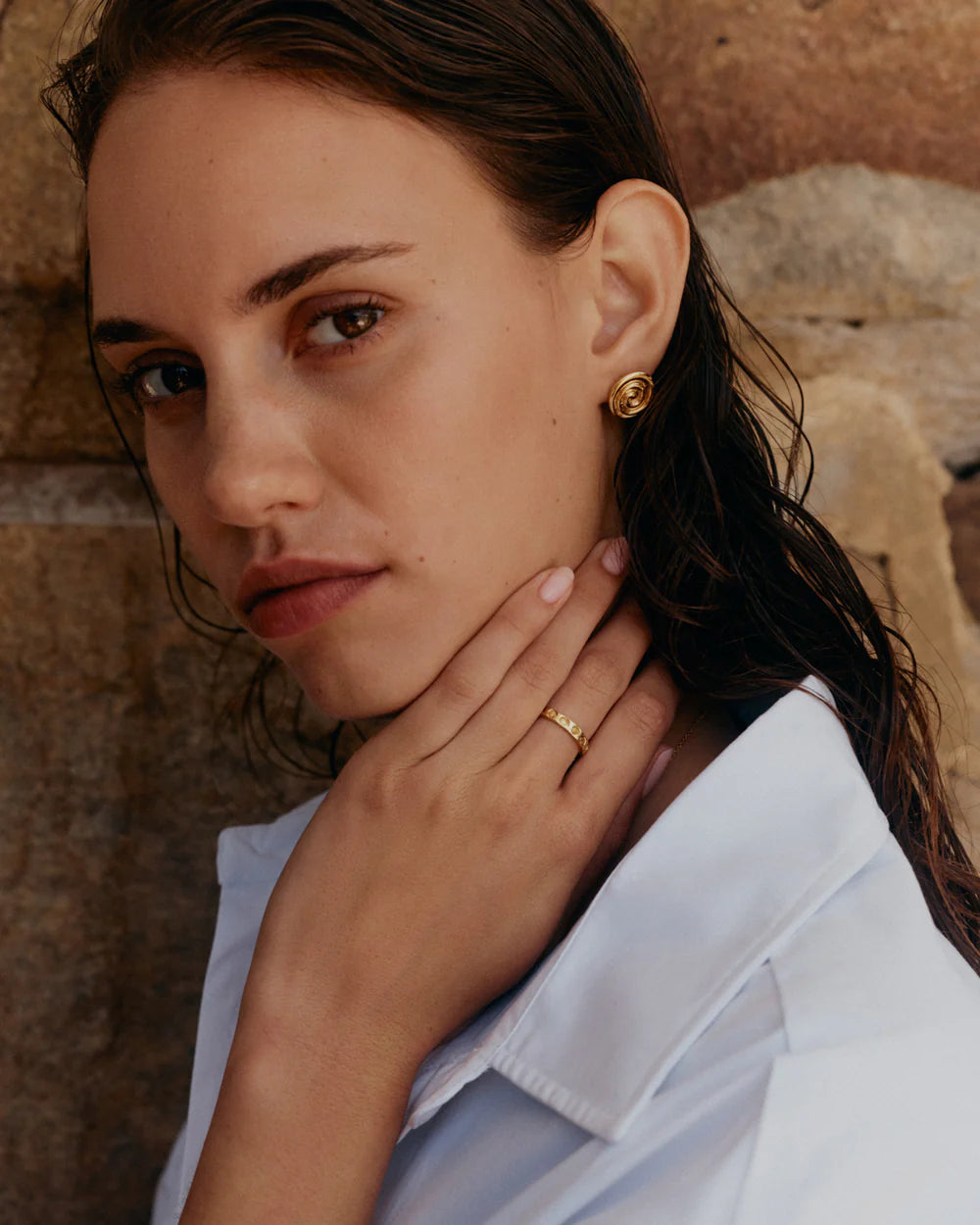 Kirstin Ash - Tempo Oversized Stud Earrings in Gold