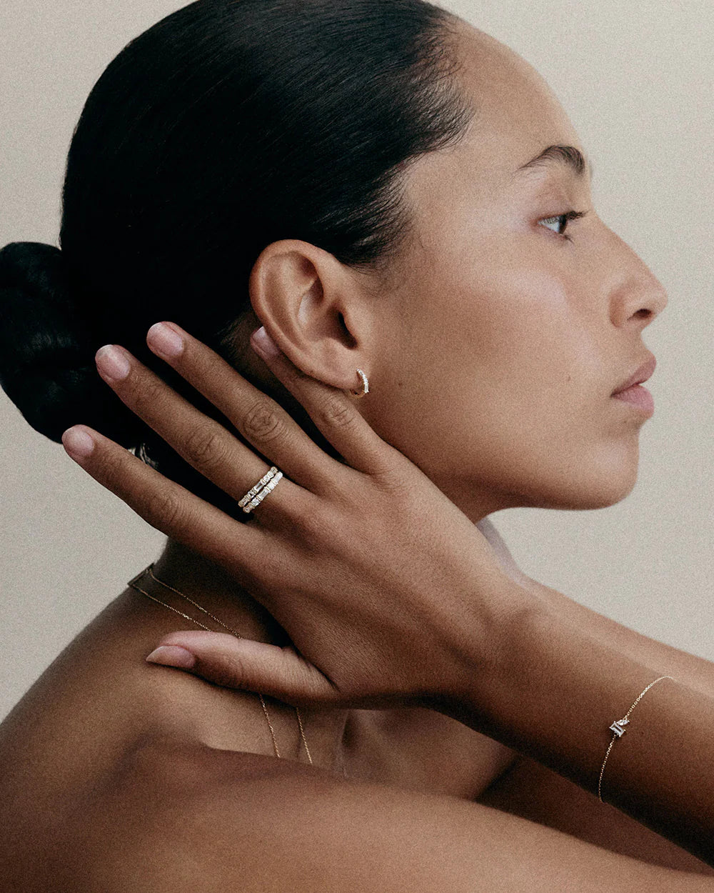 Kirstin Ash - Luma Ring in 9K Gold