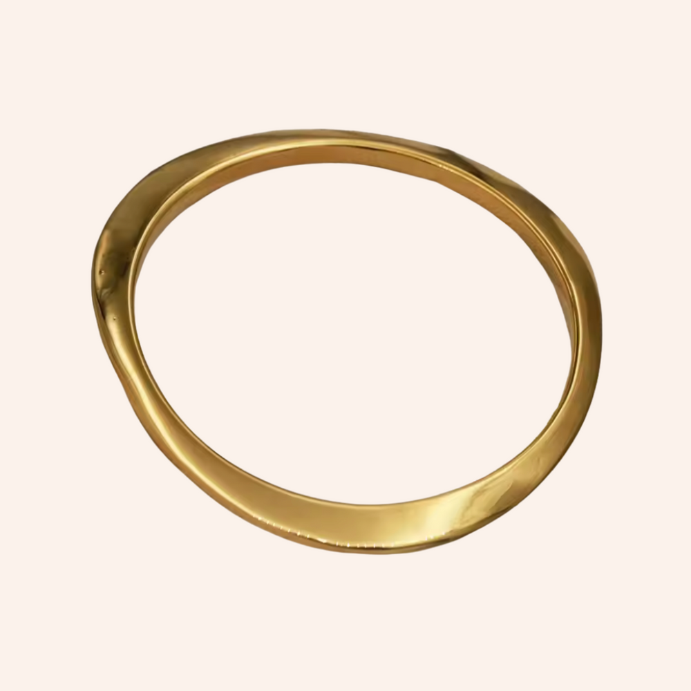 We Are Emte - Alias Bangle in Gold Plated