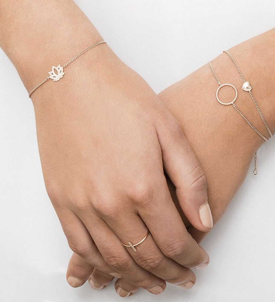 Kirstin Ash - Heart Charm Bracelet in Silver