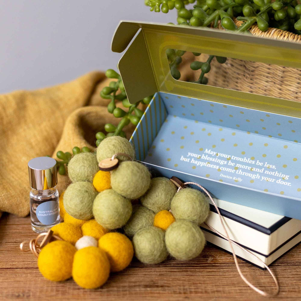 
                      
                        Felt Flower Fresheners - Australian Countryside
                      
                    