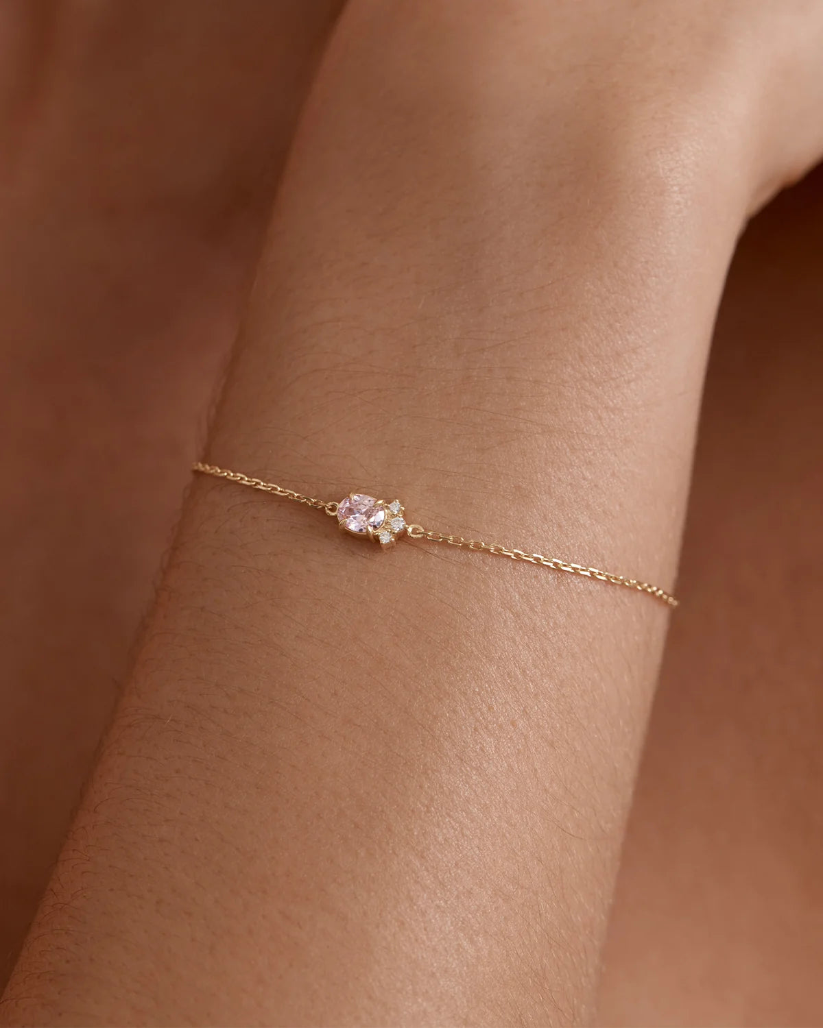 By Charlotte - Embrace Love Bracelet in Gold