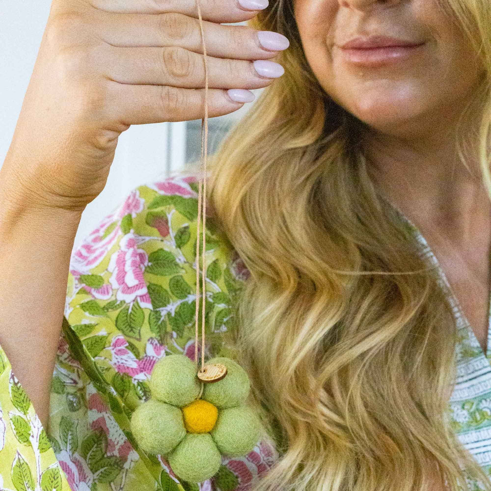 
                      
                        Felt Flower Fresheners - Australian Countryside
                      
                    