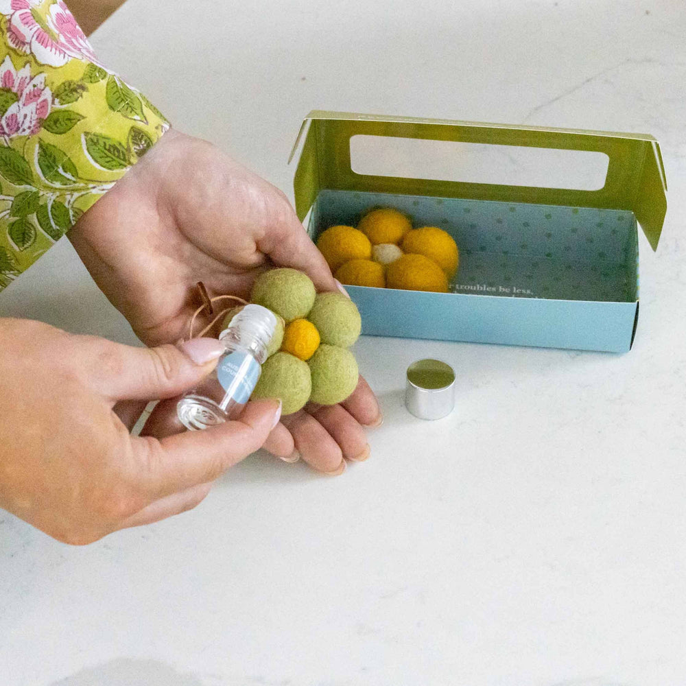 
                      
                        Felt Flower Fresheners - Australian Countryside
                      
                    