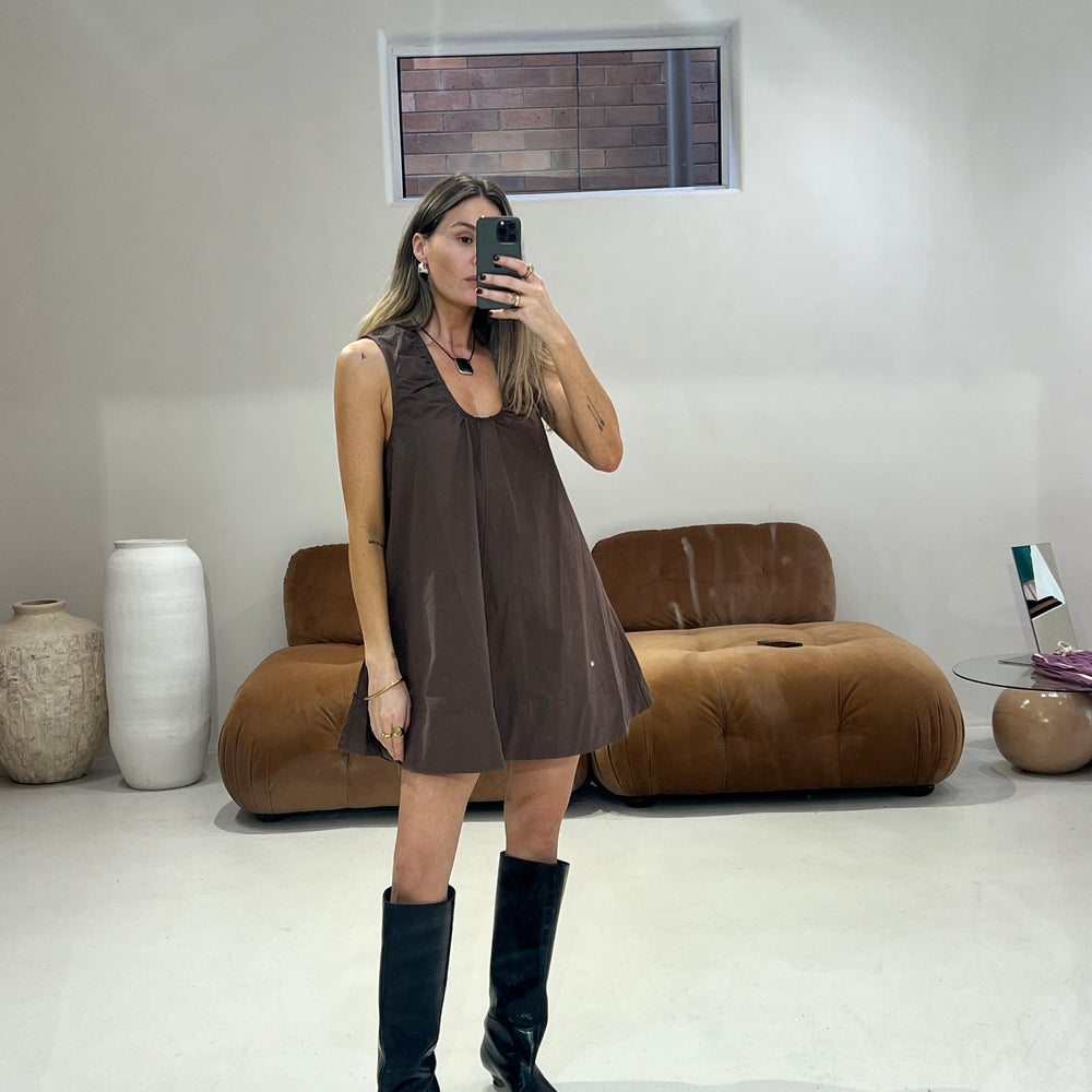 Emte - Poplin Dress in Chocolate