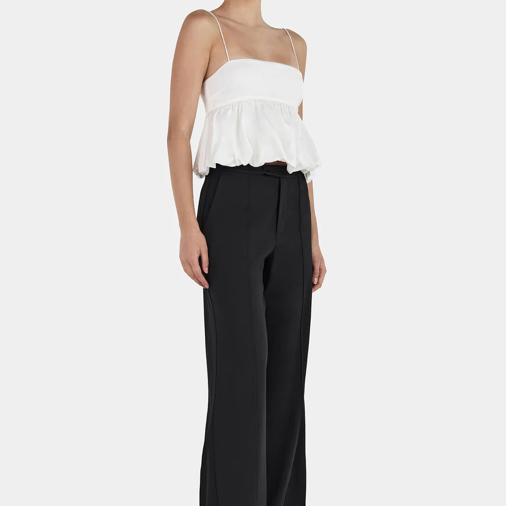 
                      
                        Hansen and Gretel - Amadine Top in Bone
                      
                    