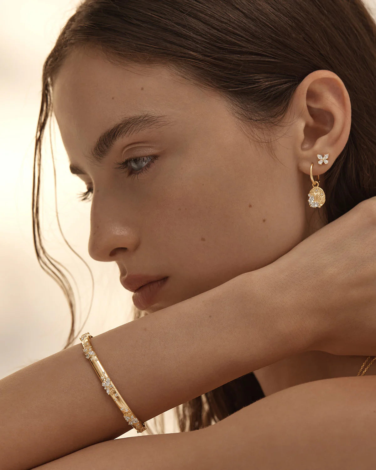 By Charlotte - With Wings I Fly Cuff in Gold