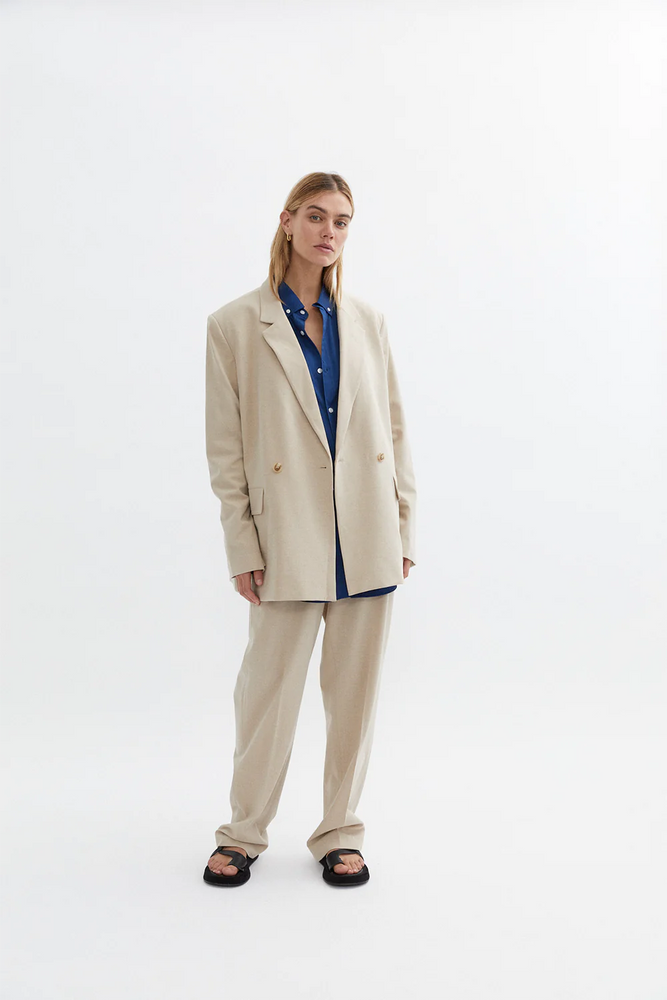 
            
                Load image into Gallery viewer, Blanca - Lawrence Blazer in Beige
            
        