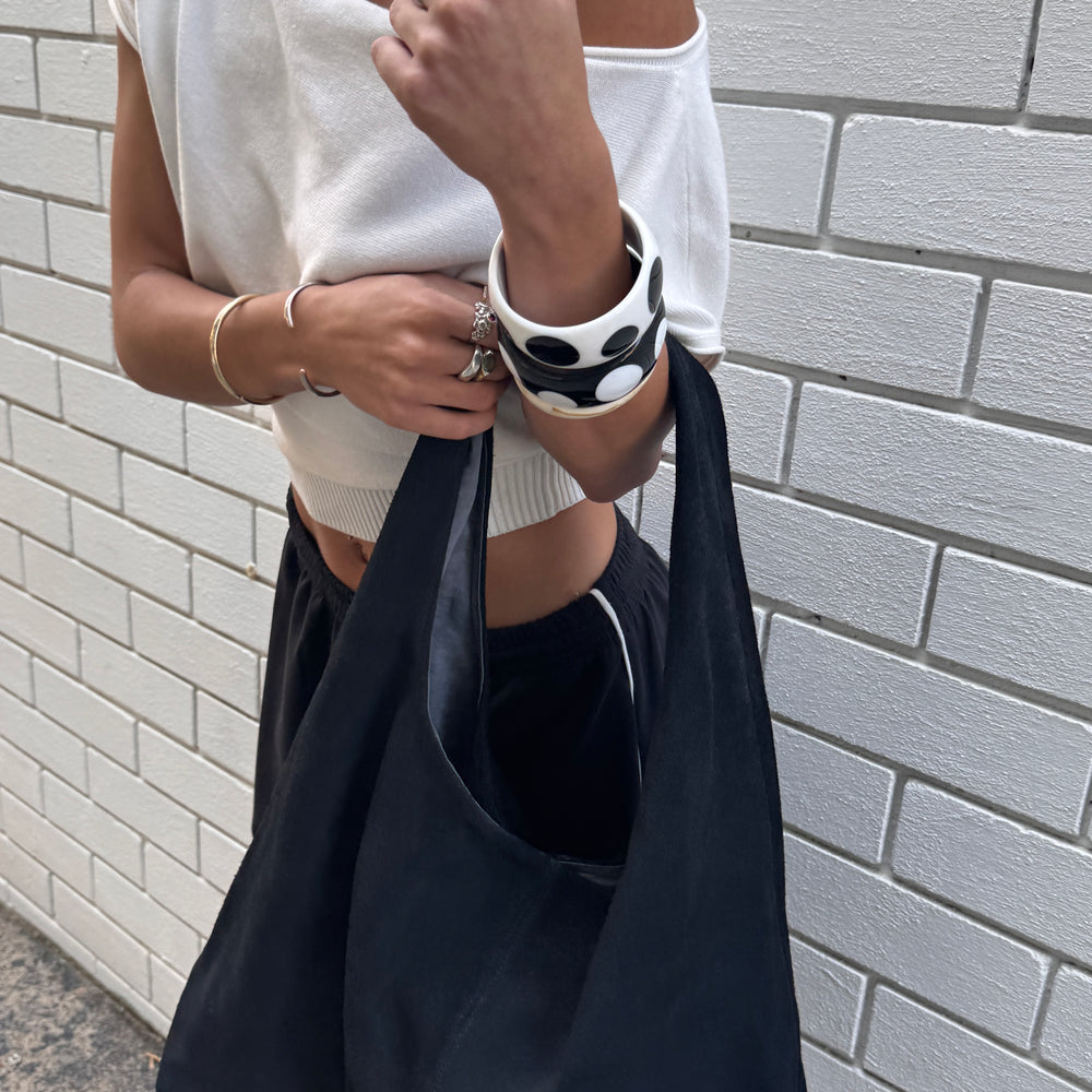 Sesa Studios - The Nyra Tote in Noir