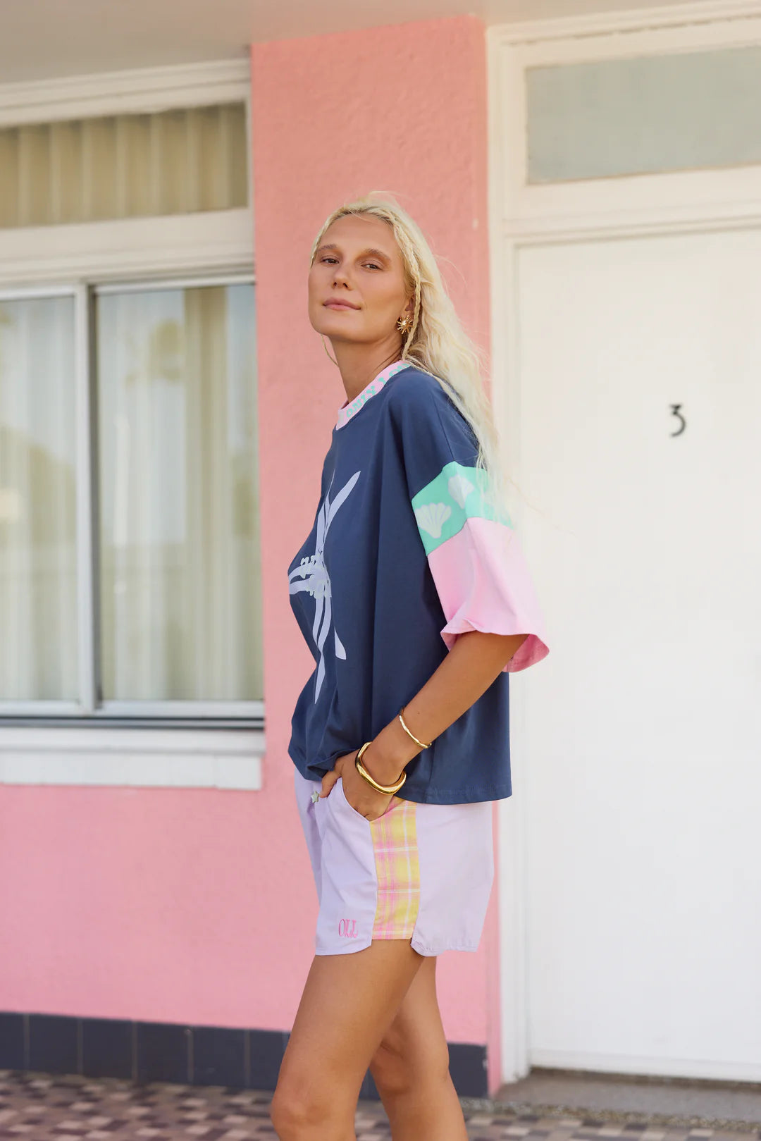 Only Lovers Left - Sea Star Boxy Tee