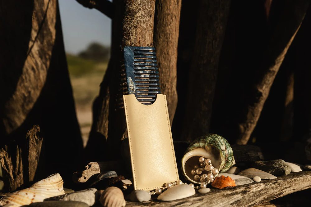 
                      
                        Calleja - Surf Hair Comb
                      
                    