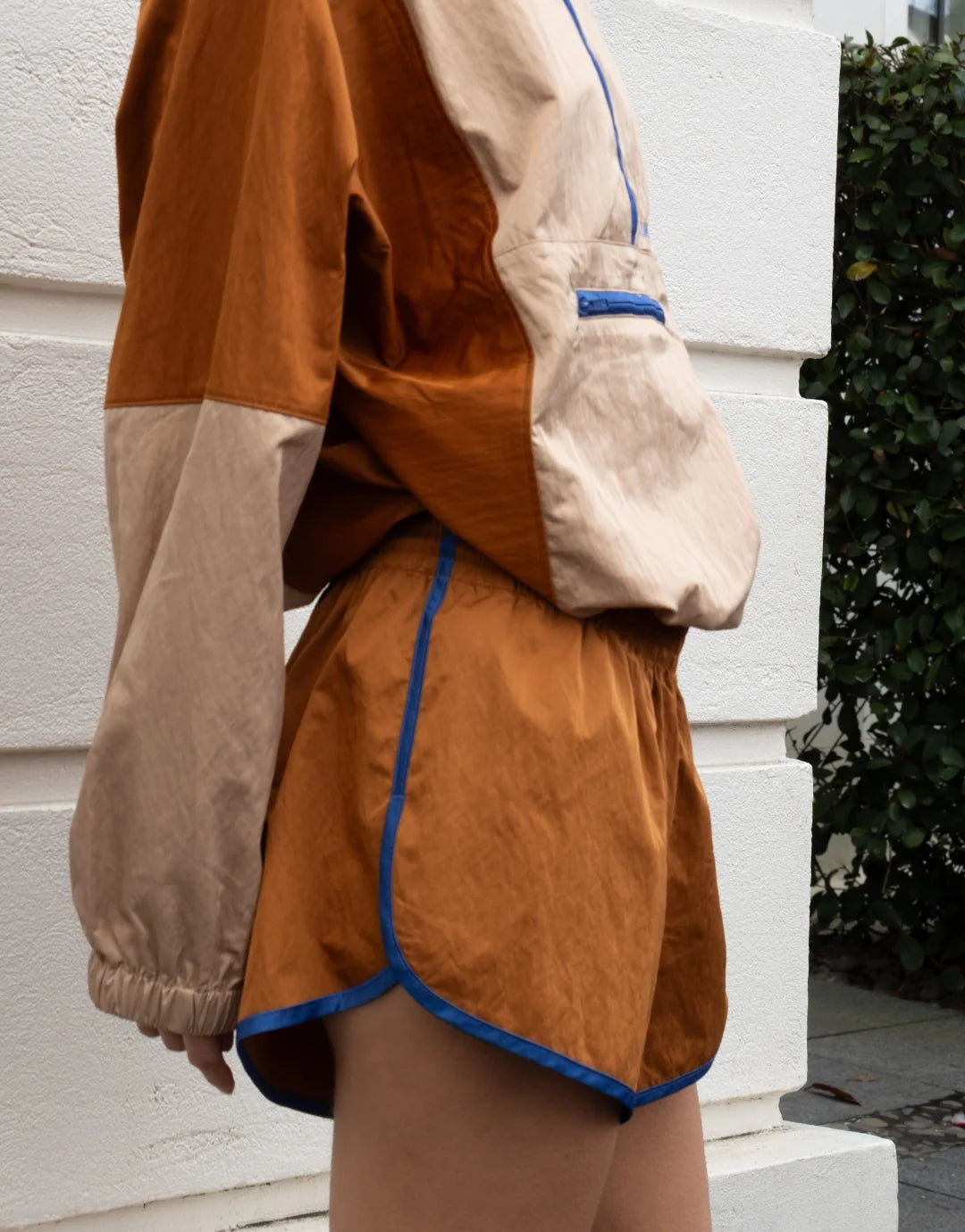 Luna Lane - Runner Short in Rust