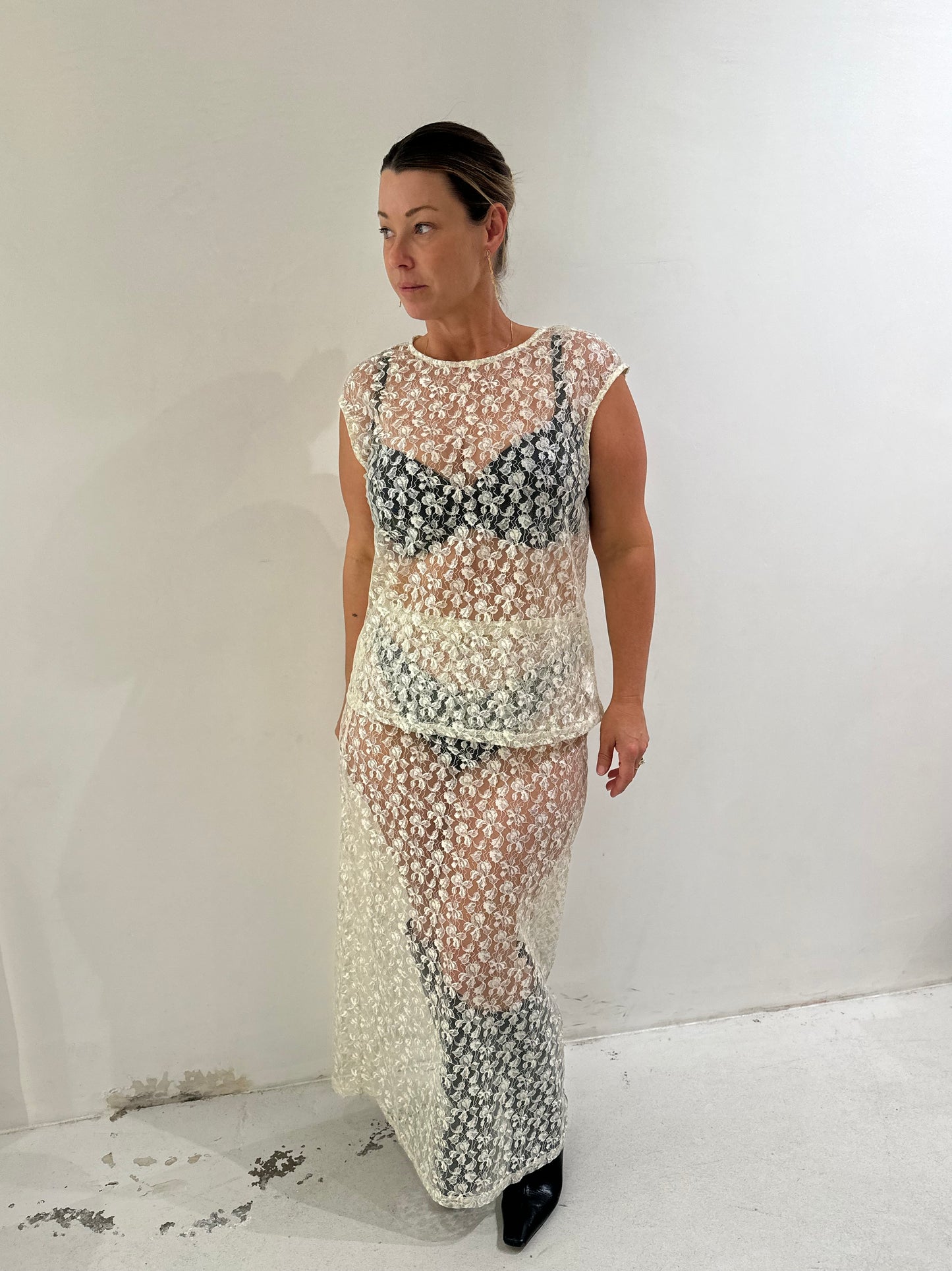 Emte - Vintage Lace Skirt