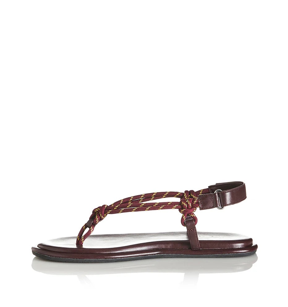Alias Mae -Tuumi in Burgandy