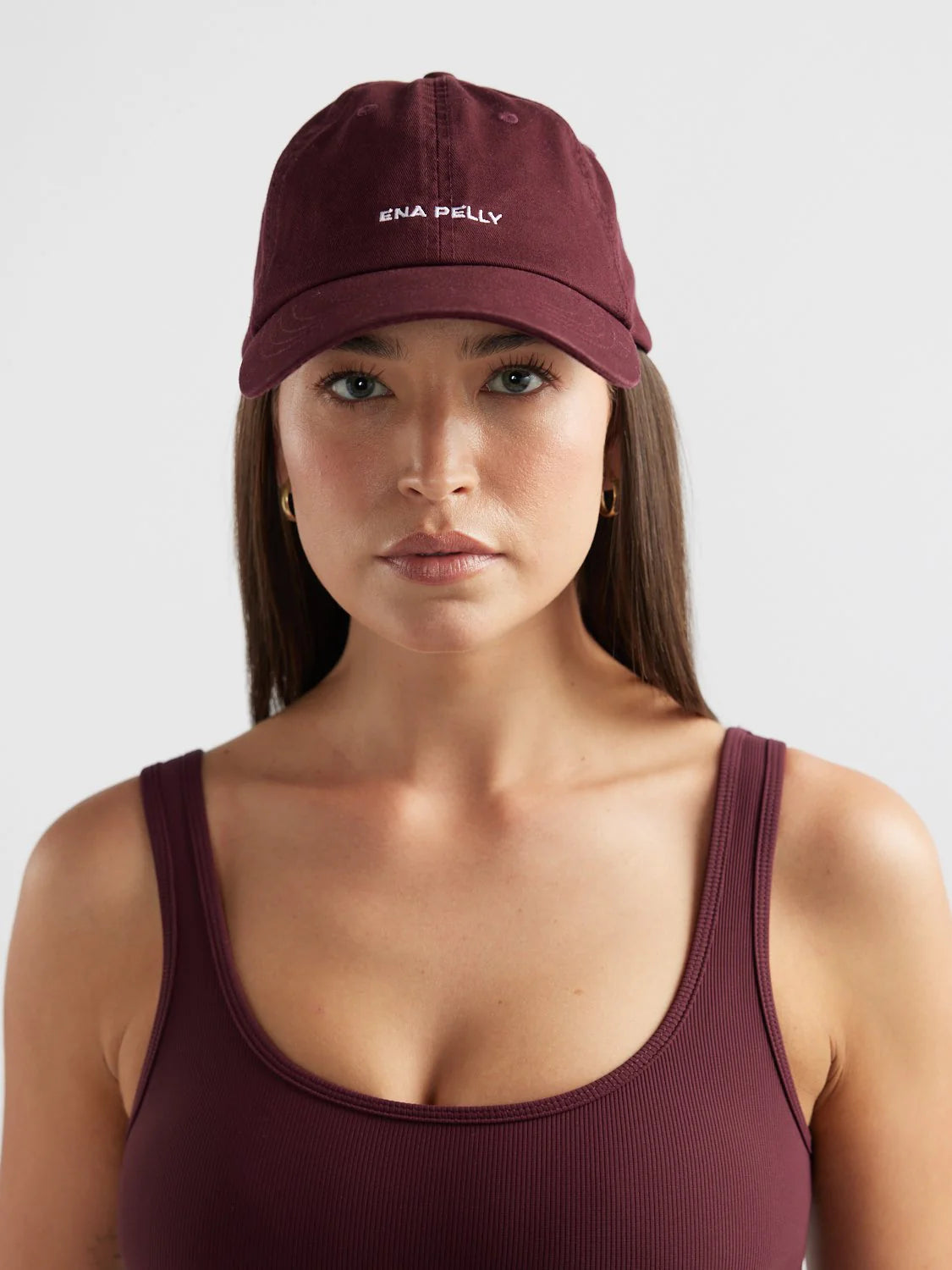 Ena Pelly - Athleisure Cap in Cherry Cola
