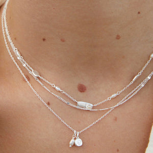 Kirstin Ash - Memoir Pearl Necklace in Silver
