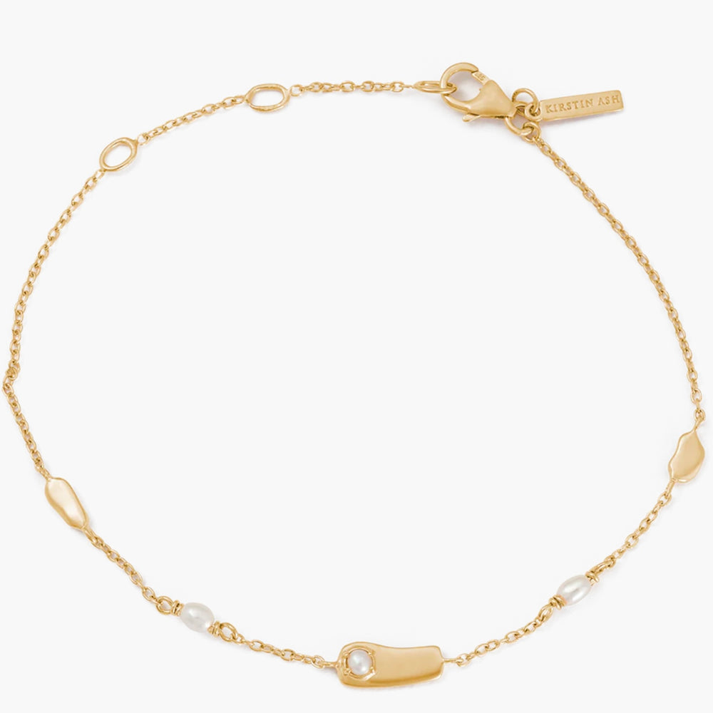 
                      
                        Kirstin Ash - Vacanza Bracelet in Gold
                      
                    