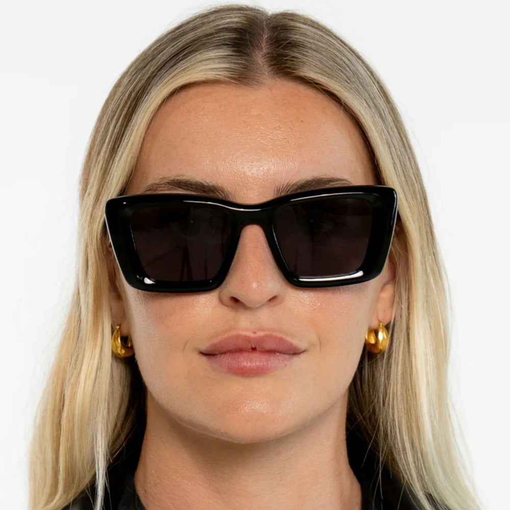
                      
                        180EYEWEAR- Zaii in Black
                      
                    