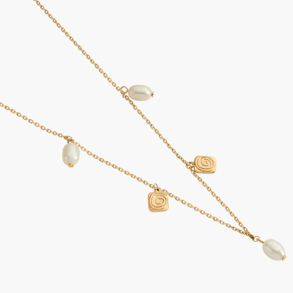 Kirstin Ash - Velvet Swirl Necklace in Gold