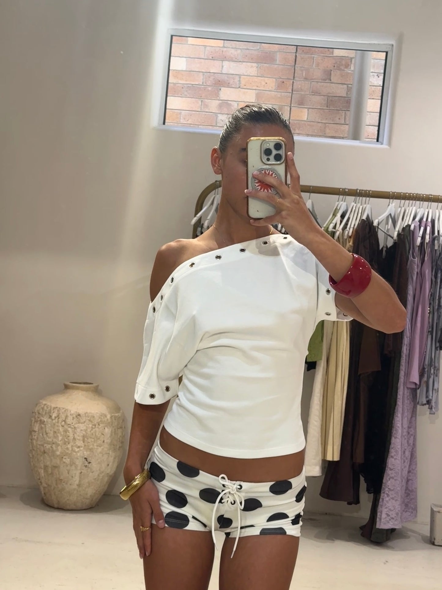 Emte - Eyelet Top in white