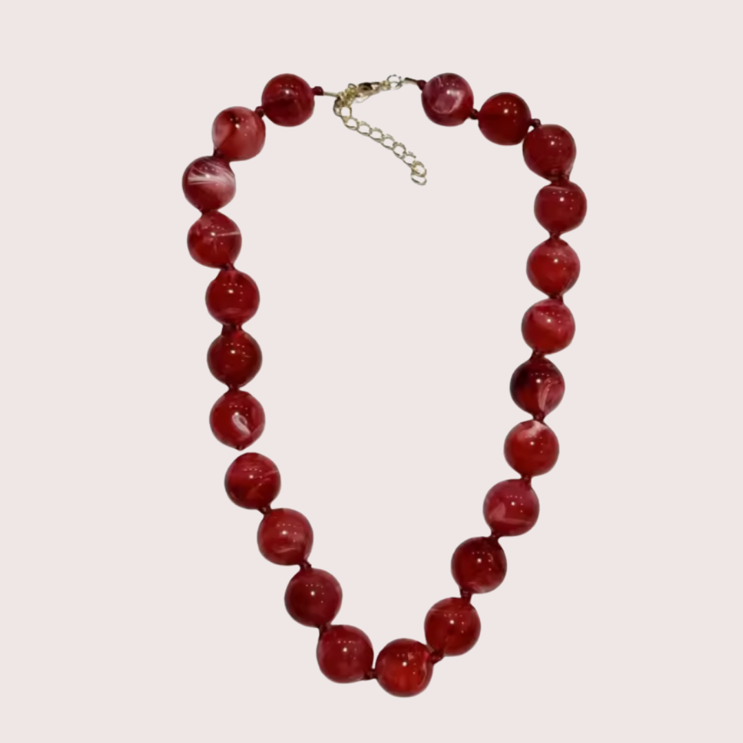 We Are Emte - The Marble Necklace in Burgandy