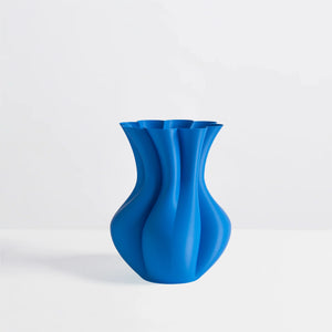 
            
                Load image into Gallery viewer, Belfi - 3D Printed Eden Vase in Cobalt Blue
            
        