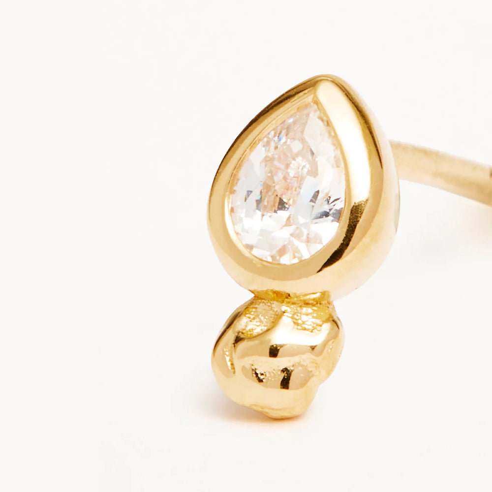 
            
                Load image into Gallery viewer, By Charlotte - Adore You Stud Earrings in Gold
            
        