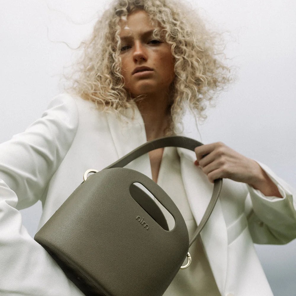 
                      
                        NIM The Label - BB Mini in Moss
                      
                    