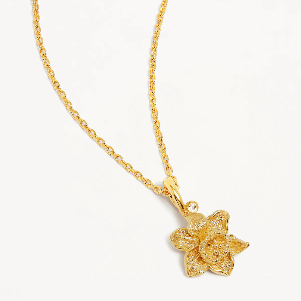 By Charlotte -  Daffodil March Birth Flower Necklace in Gold
