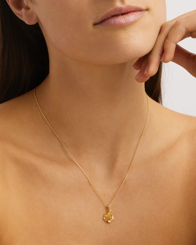 By Charlotte -  Peony November Birth Flower Necklace in Gold