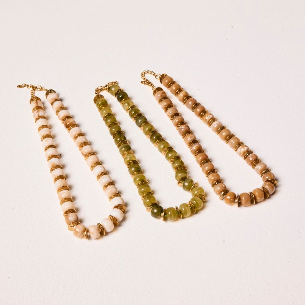 We Are Emte - The Resin Necklace in Green