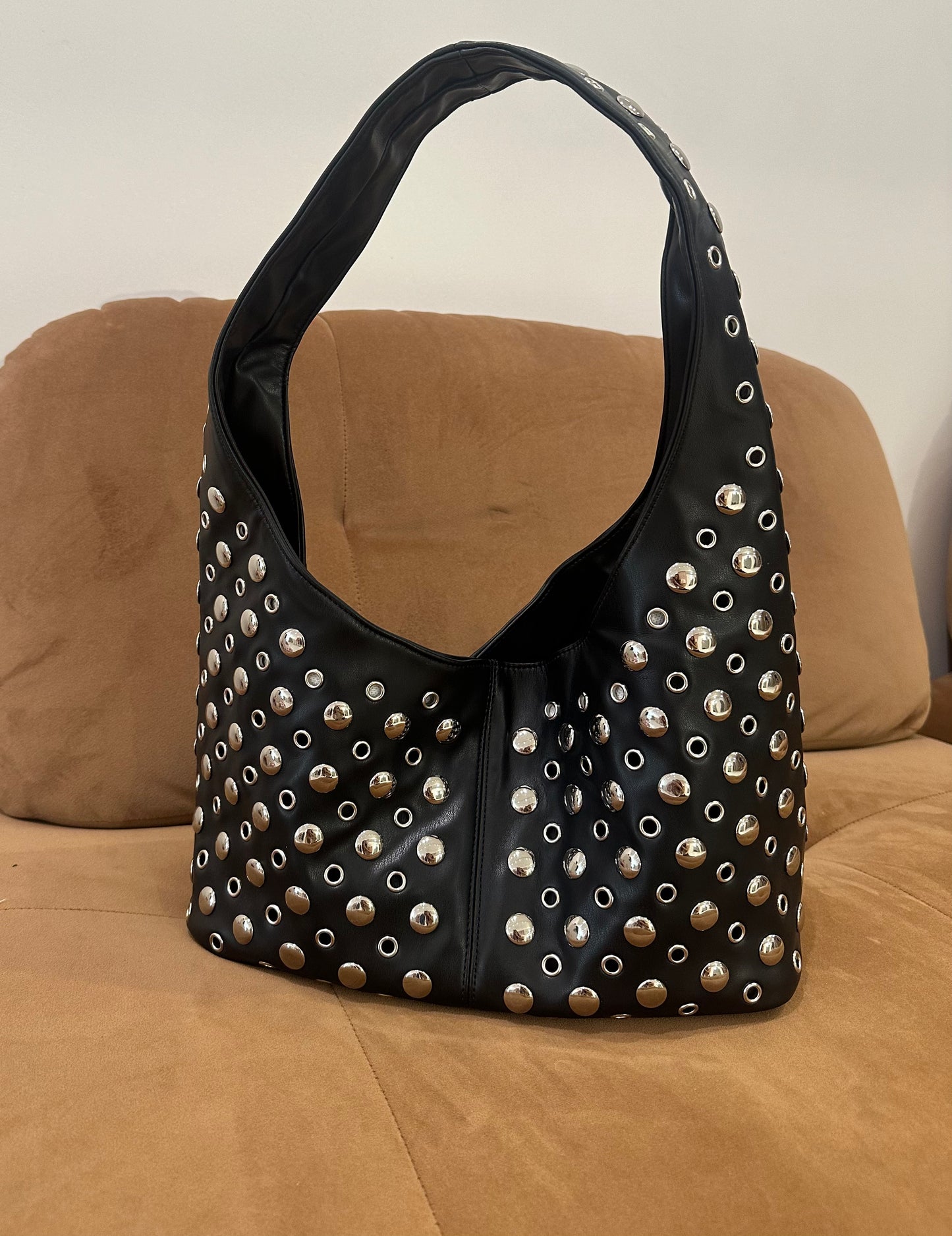 We Are Emte - Roxy Studded Bag in Black Leather