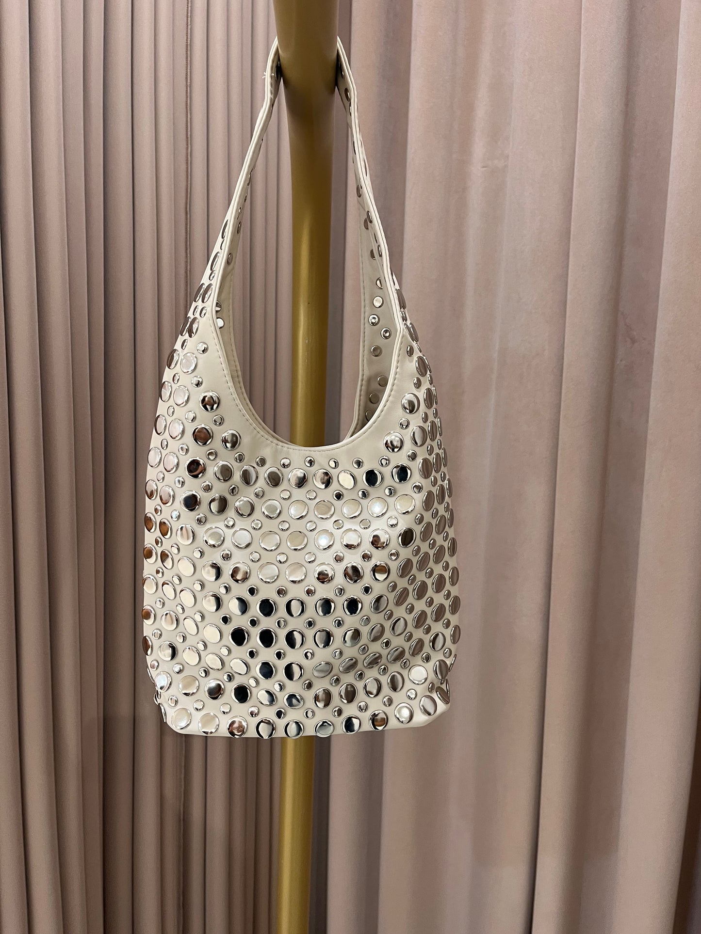 We Are Emte - Sloane Studded Bag in Vanilla