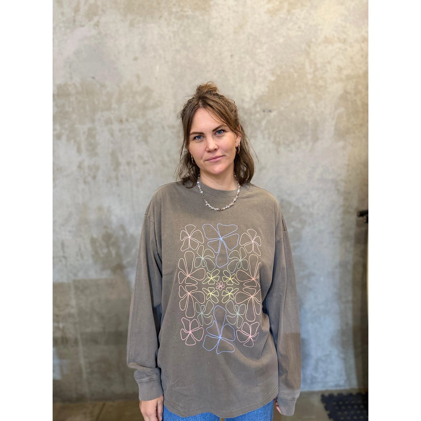 Amilita - Expansion Long Sleeve Tee