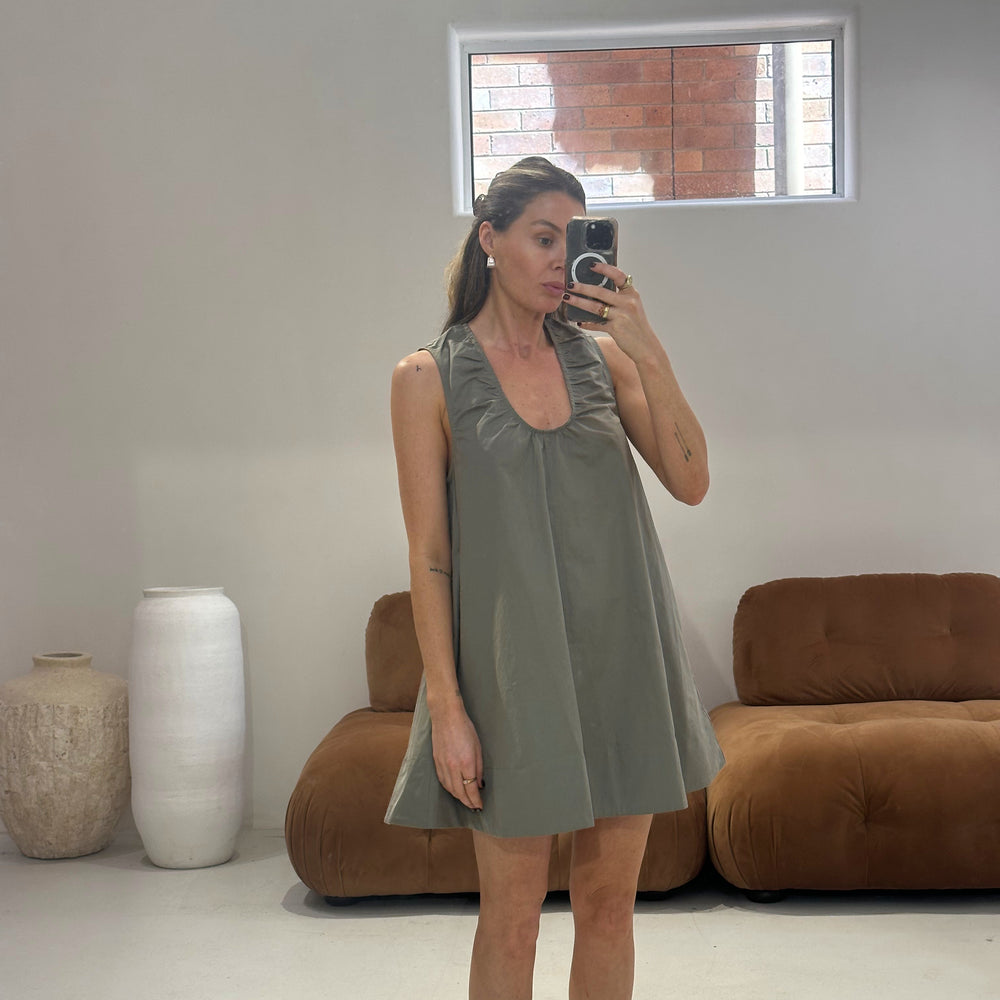 Emte - Poplin Dress in Khaki