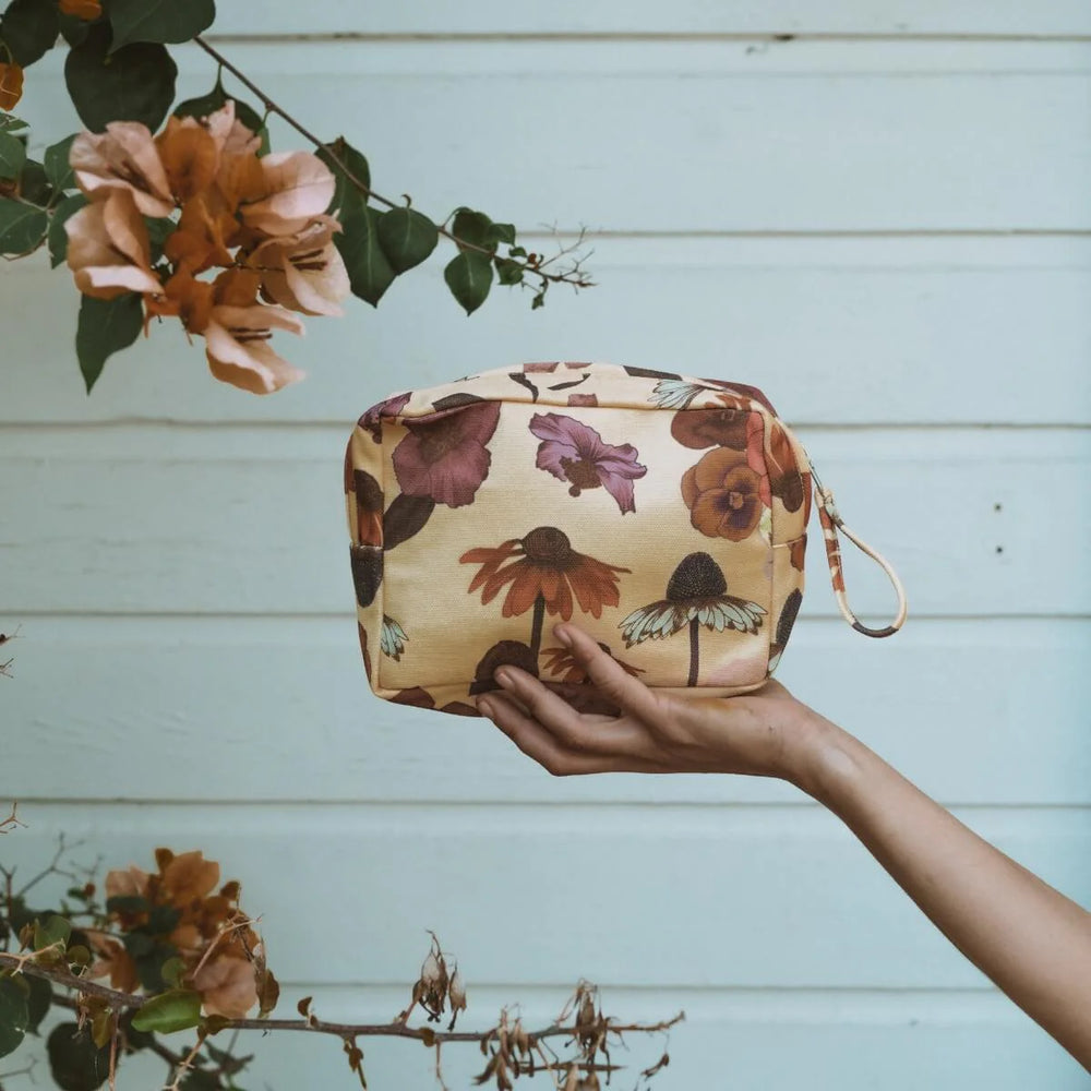 Wandering Folk - Glades Zip Bag in Chamomile