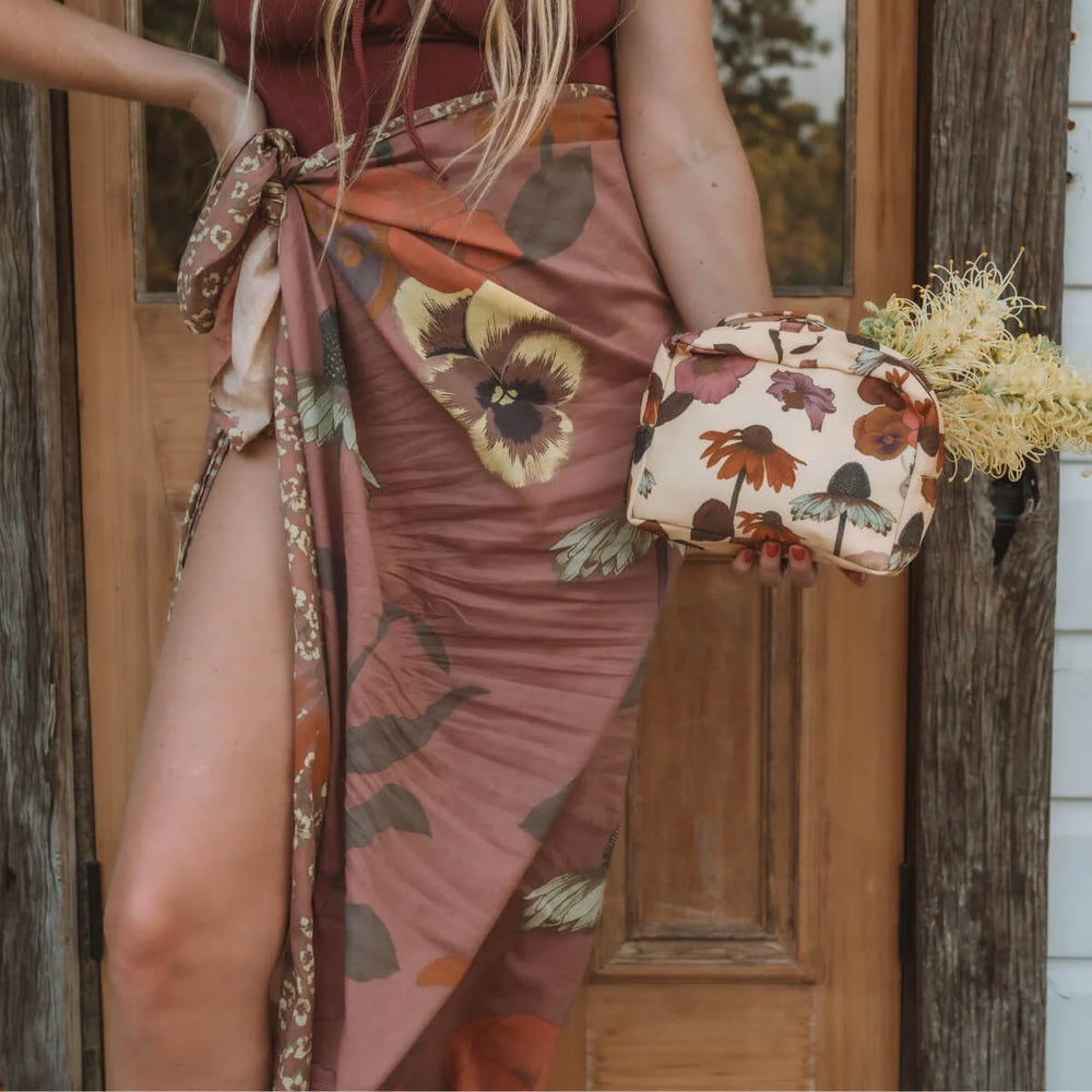 
                      
                        Wandering Folk - Glades Zip Bag in Chamomile
                      
                    